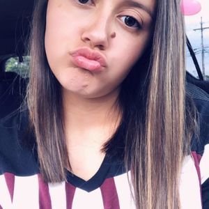 Meet your Posher, Abigail